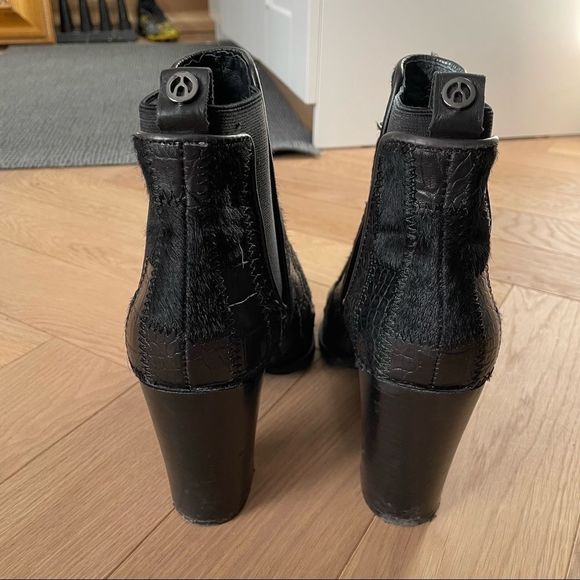 Wishbone collection booties. - Picture 5 of 9